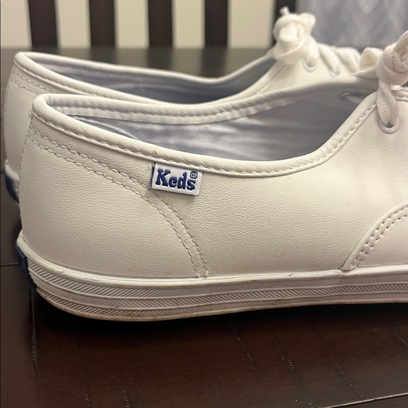 Keds Shoes Sneakers Leather Lo white Womens Size 9 - Picture 4 of 15